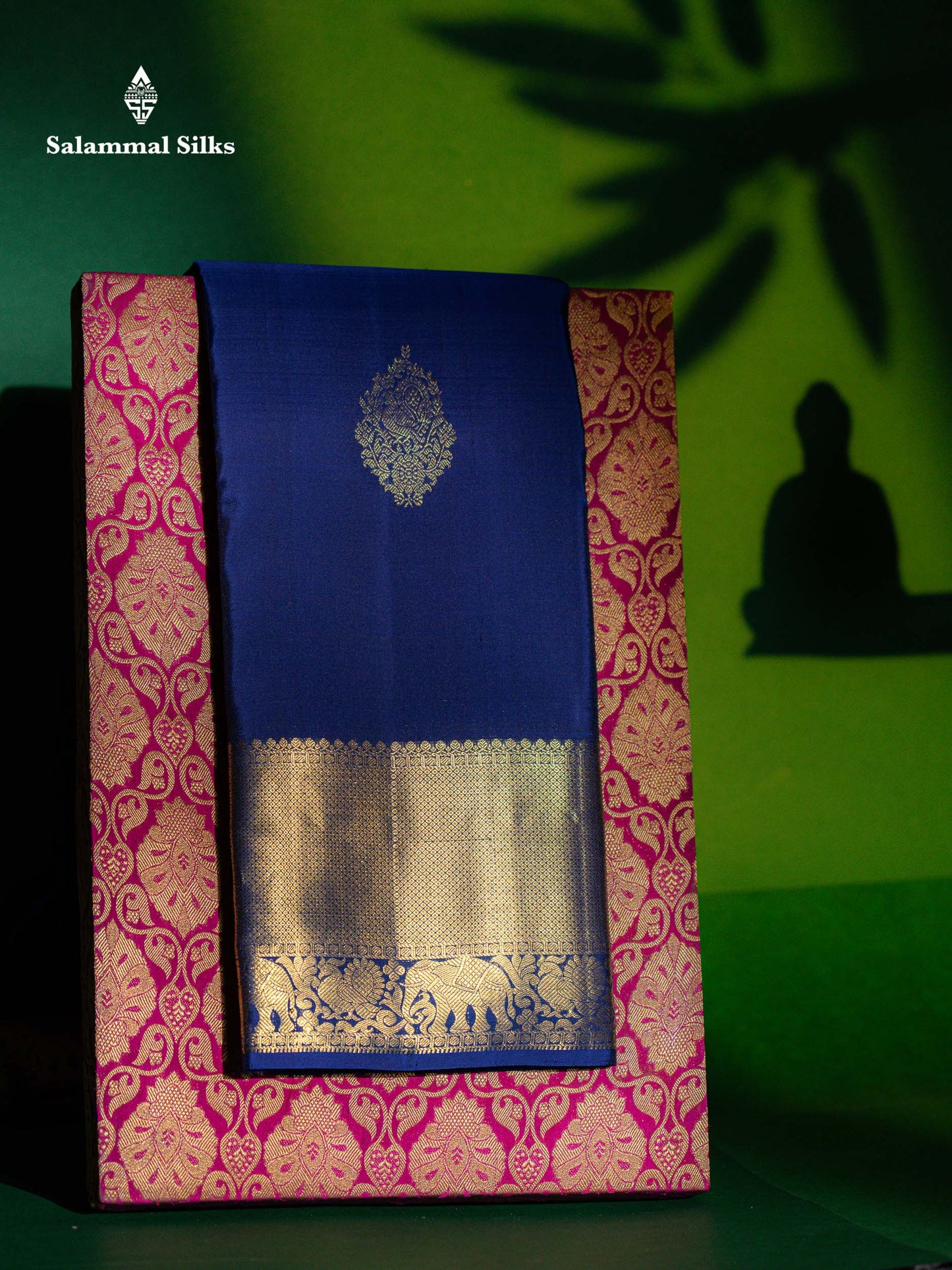 Beautiful Dual Tone Navy Blue Pure Kanjivaram Silk Saree With Traditional Evening Morning Border