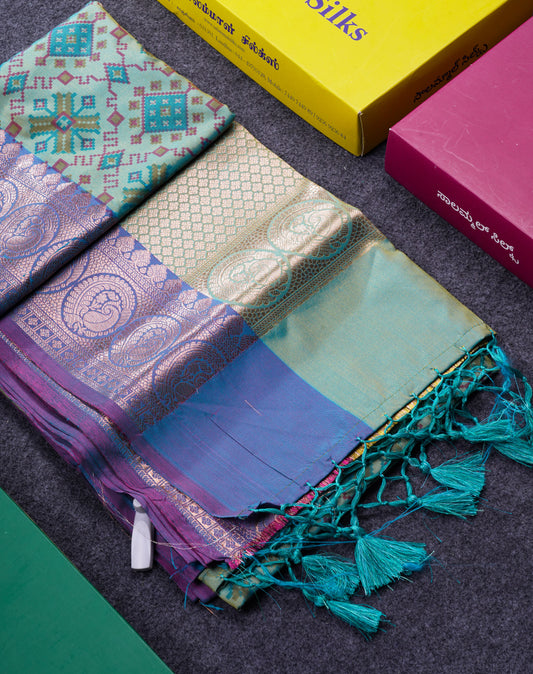 Beautiful Sea Blue Semi Soft Silk Saree With Contrast Light Purple Traditional Border