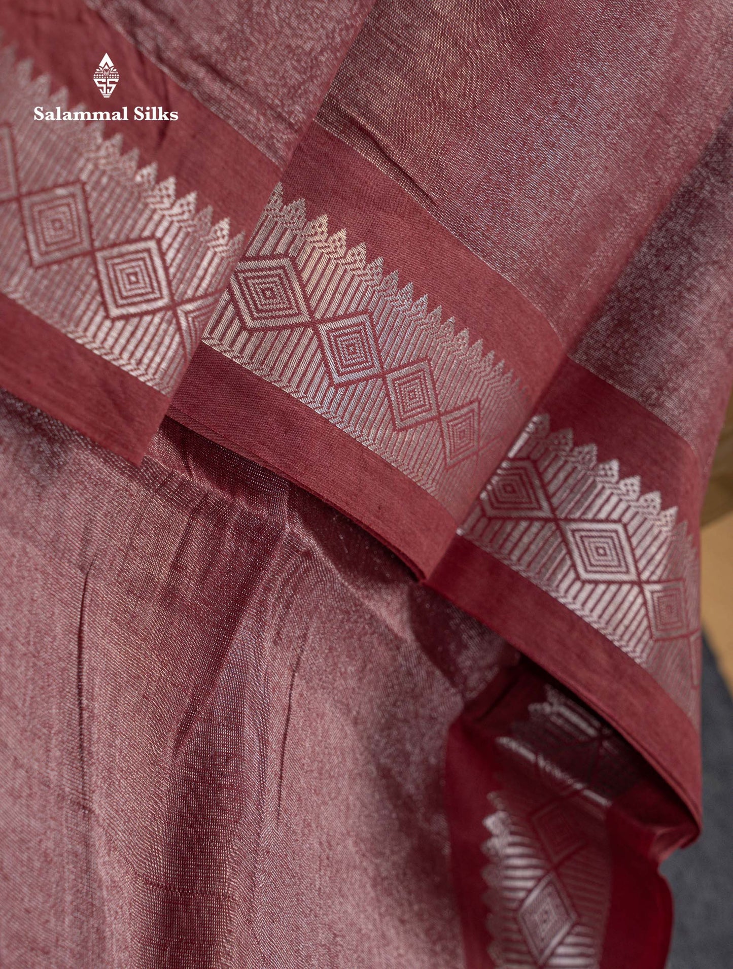 Stunning Maroon Tissue Sungudi Cotton Saree With Small Traditional Silver Zari Border