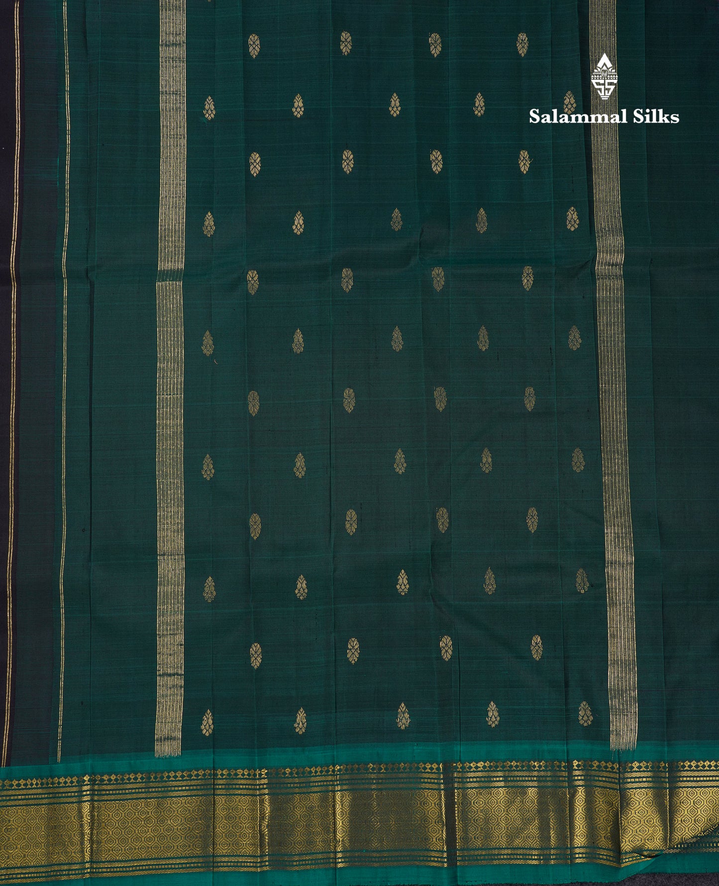 Beautiful Dark Navy Blue Pure Kanjivaram Silk Saree With Contrast Peacock Green Traditional One Side Border