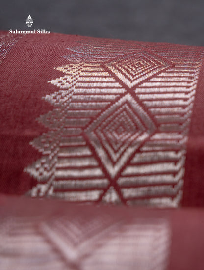 Stunning Maroon Tissue Sungudi Cotton Saree With Small Traditional Silver Zari Border