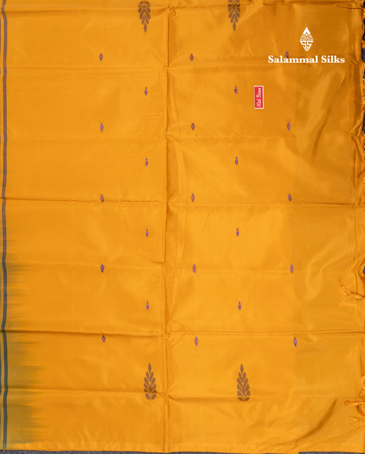Bottle Green Banana Pinth Saree (Vaazhainaar Pattu) With Contrast Mango Yellow Blouse