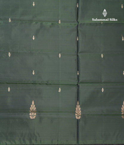 Bottle Green Banana Pinth Saree (Vaazhainaar Pattu) With Contrast Mango Yellow Blouse