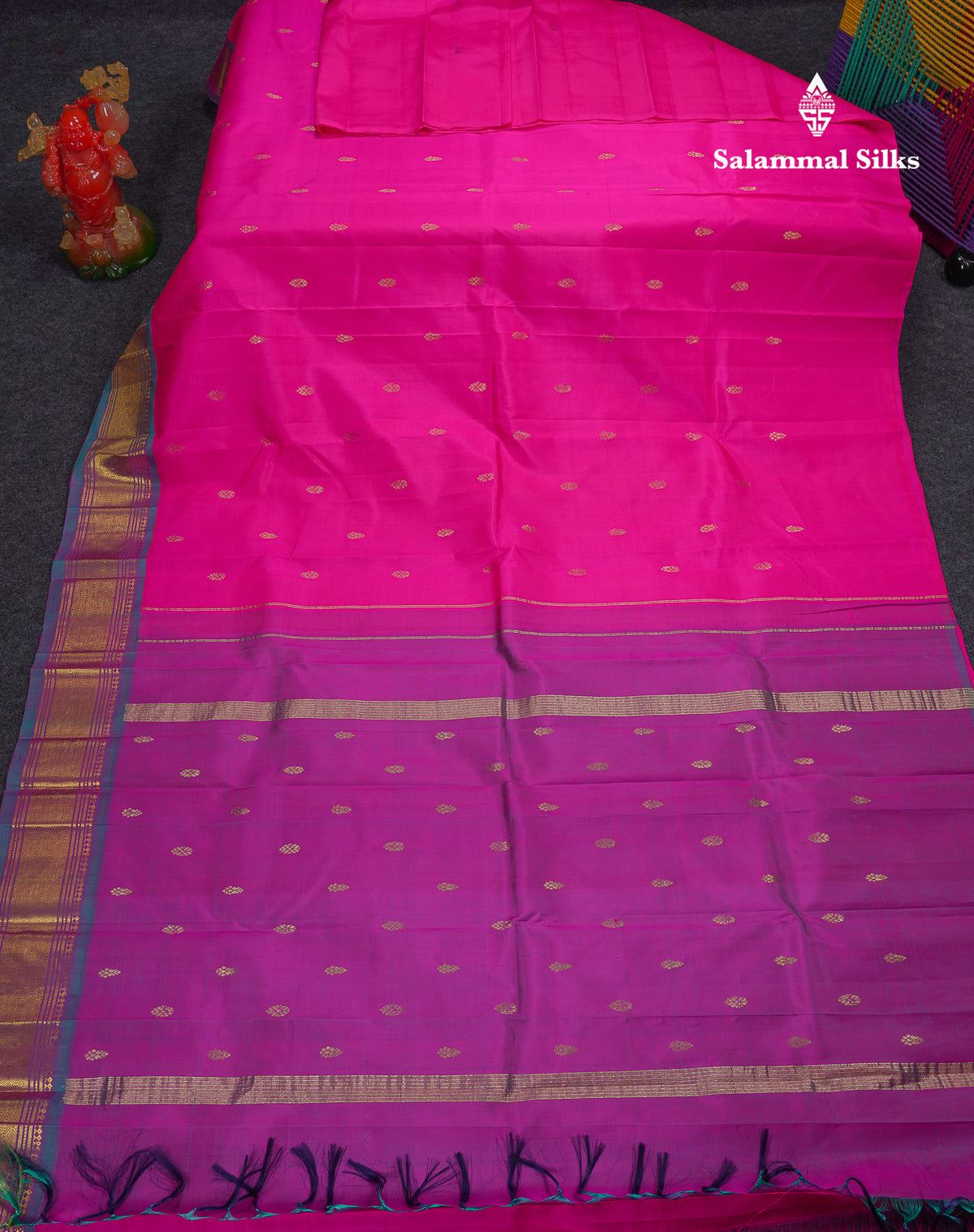 Beautiful Pink Pure Kanjivaram Silk Saree With Contrast Blue Shade Traditional One Side Border