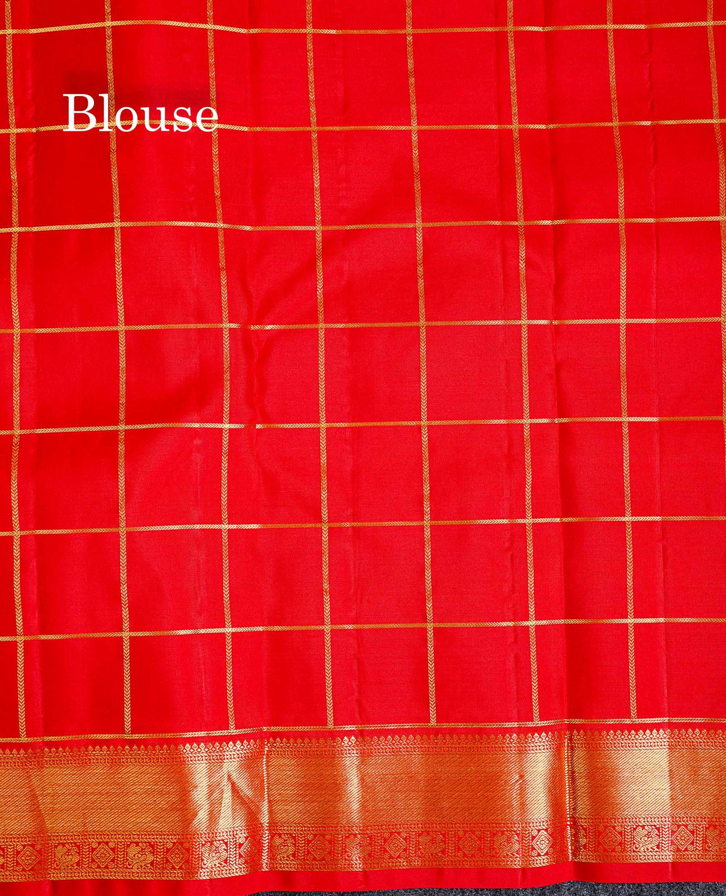 Pure Kanjivaram Silk Saree - Paalum Pazham Checks With Chakaram & Mayil Butta Along With Traditional Border