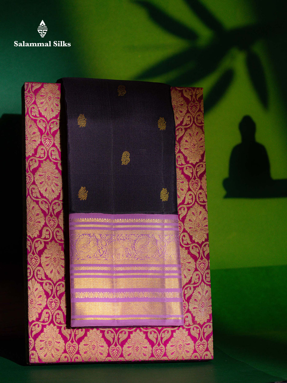 Korvai Beautiful Dark Violet Pure Kanjivaram Silk Saree With Contrast Light Pink Traditional Border