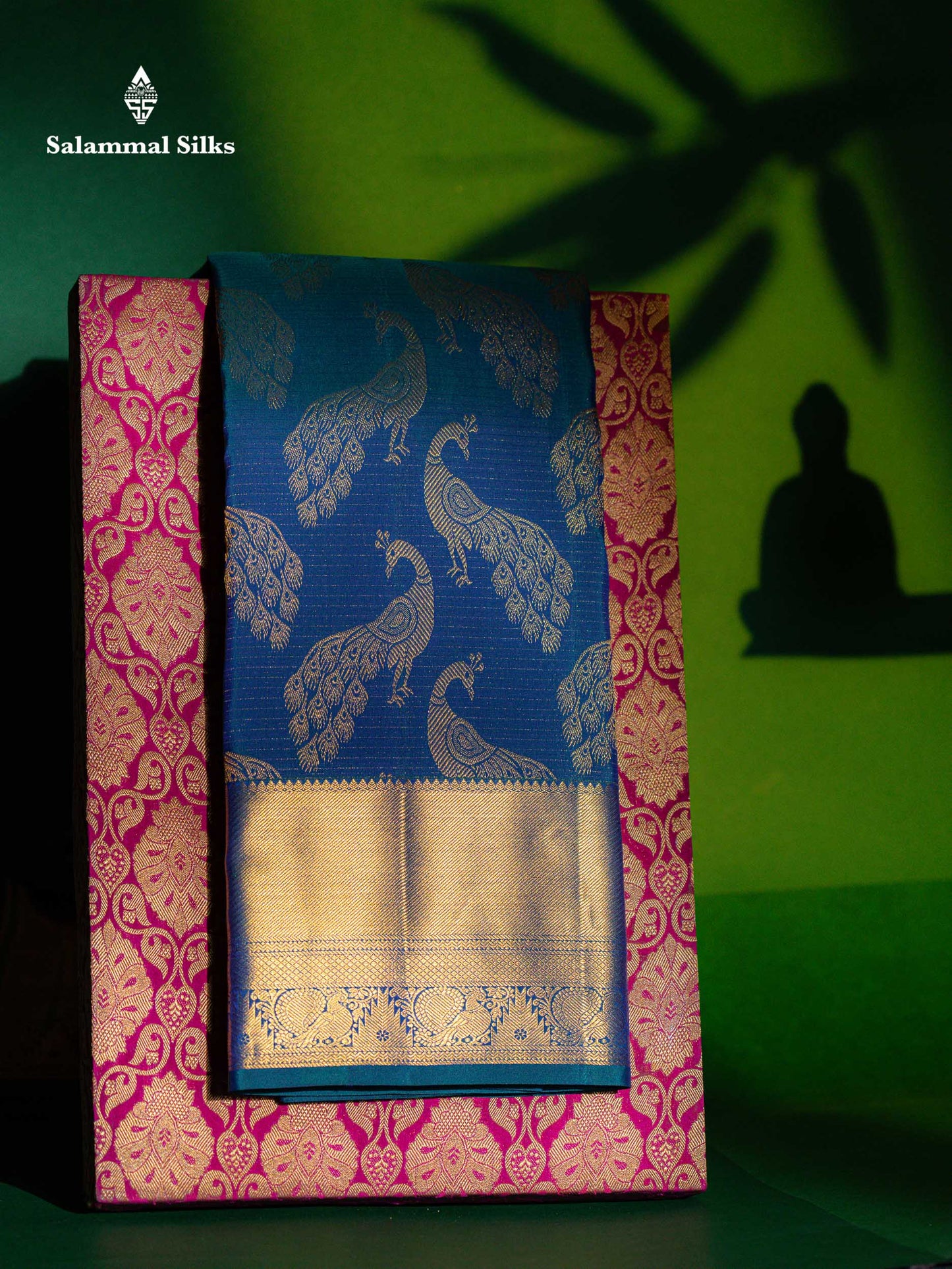 Beautiful Dual Tone Peacock Blue Bridal Pure Kanjivaram Silk Saree With Traditional Border