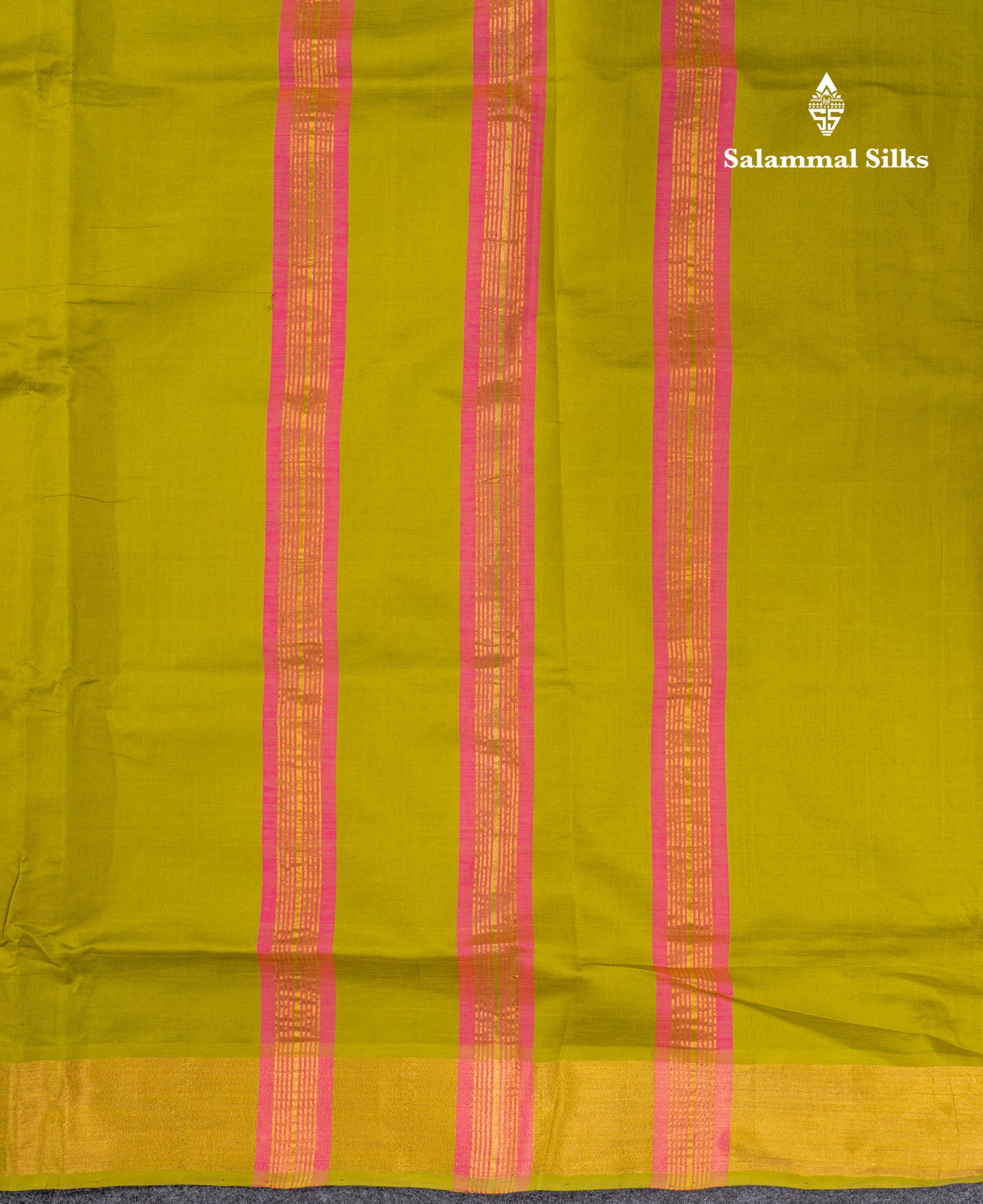 Beautiful Multicolour Semi Silk Cotton Saree With Contrast Parrot Green Blouse