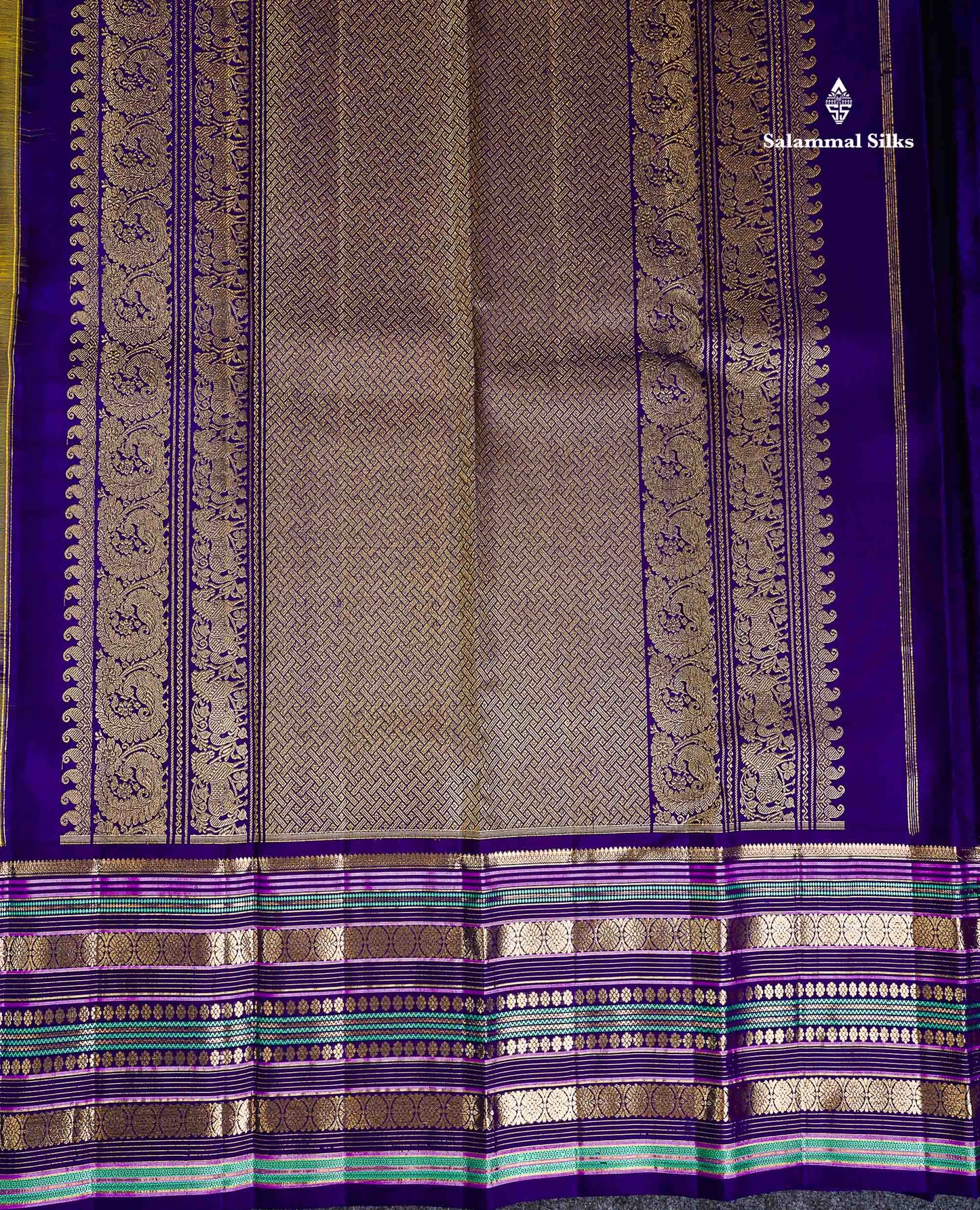 Pure Kanjivaram Silk Saree - Olive Green Zari Butta Along With Contrast Dual Tone Navy Blue Traditional Long Border