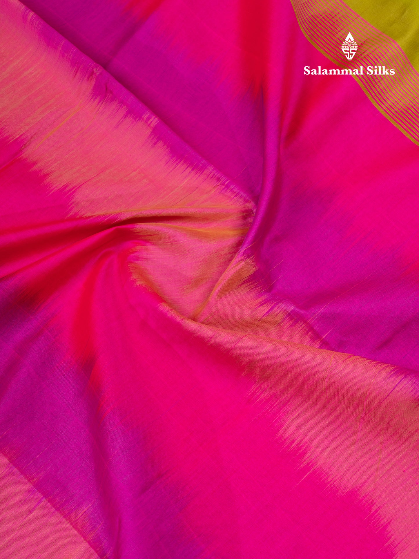 Beautiful Multicolour Semi Silk Cotton Saree With Contrast Parrot Green Blouse