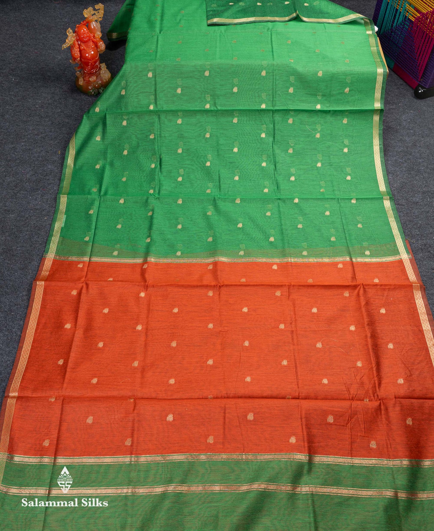 Beautiful Cream Grey Maheshwar Cotton Saree With Contrast Pink Blouse