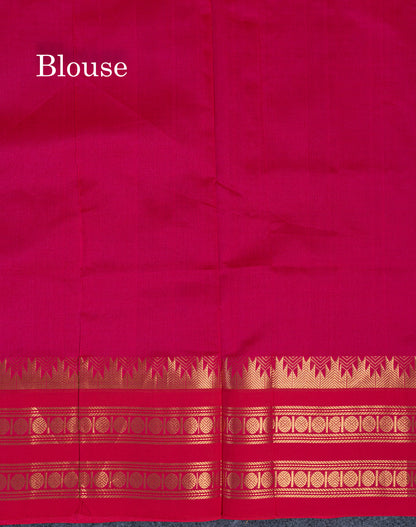 Bottle Green Small Zari Checks Semi Silk Cotton Saree With Contrast Reddish Pink Traditional Temple & Rettapet Border