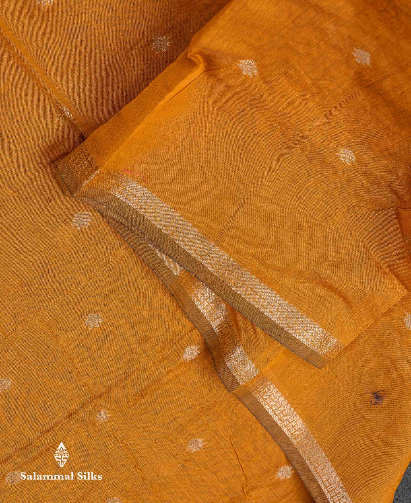 Beautiful Light Chocolate Maheshwar Cotton Saree With Contrast Light Lavender Blouse