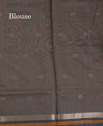 Beautiful Light Chocolate Maheshwar Cotton Saree With Contrast Light Lavender Blouse