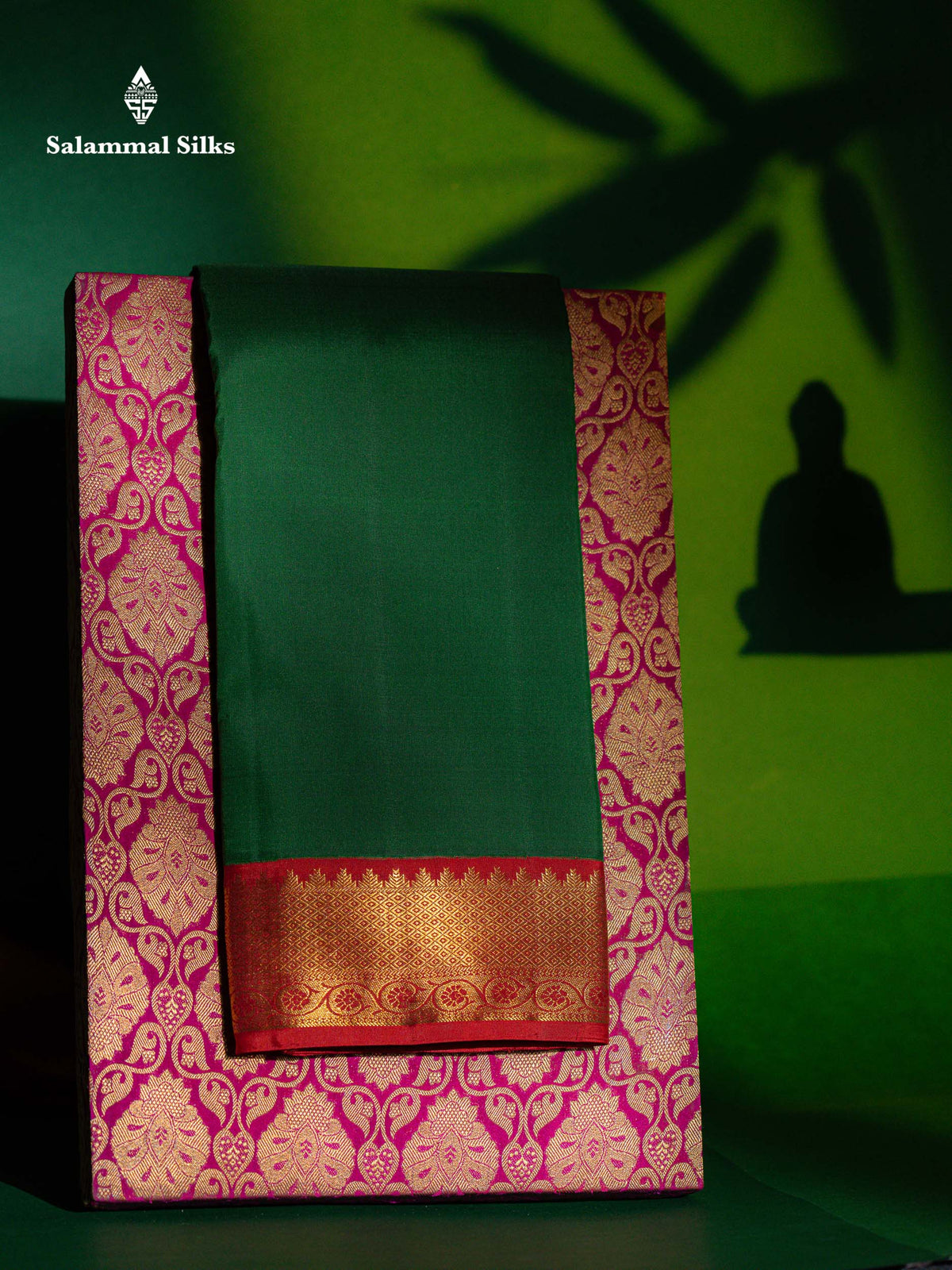 Beautiful Korvai Bottle Green Plain Pure Kanjivaram Silk Saree With Contrast Maroon Medium Traditional Border