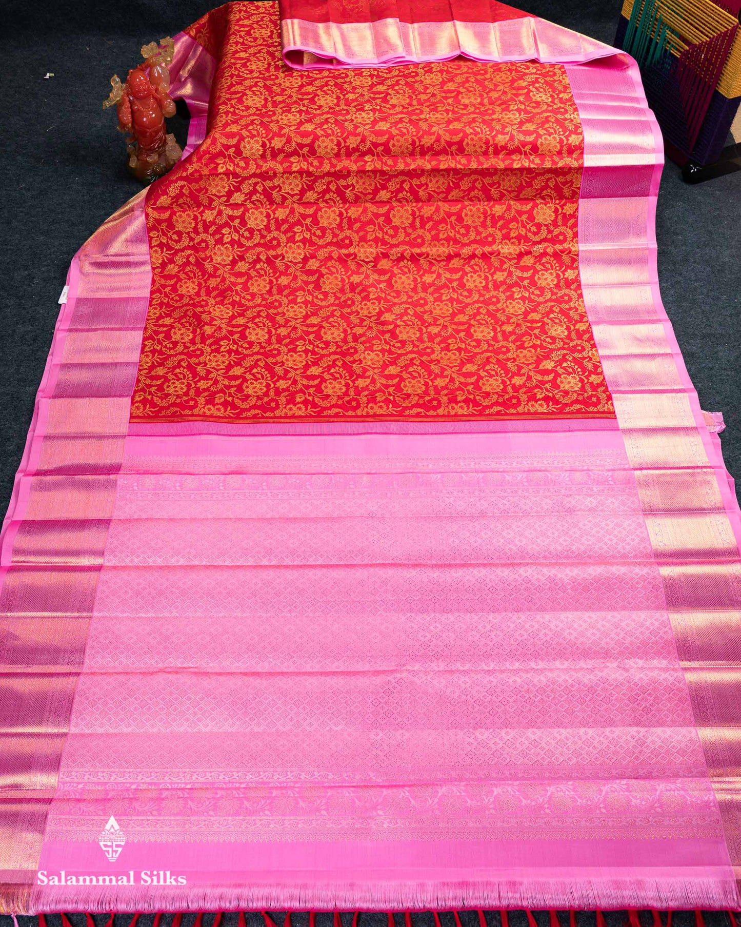 Korvai Beautiful Chilly Red Pure Kanjivaram Silk Saree Pure Zari With Contrast Light Pink Traditional Border