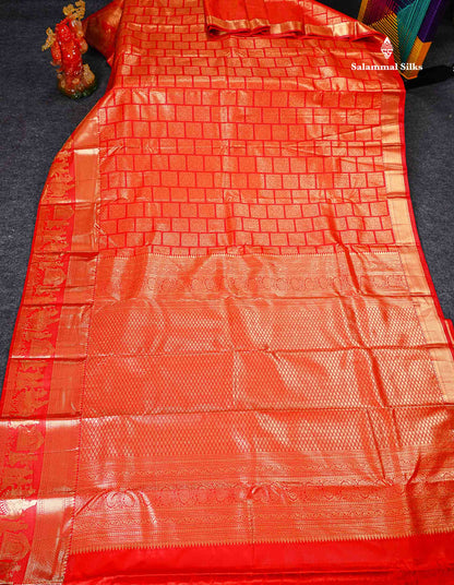 Semi Silk Saree - Chilly Red Checks Pattern Saree Along With Traditional Evening Morning Pallakku Border