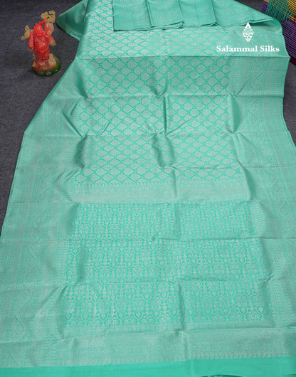 Beautiful Rexona Silver Zari Pure Kanjivaram Silk Saree With Traditional Border