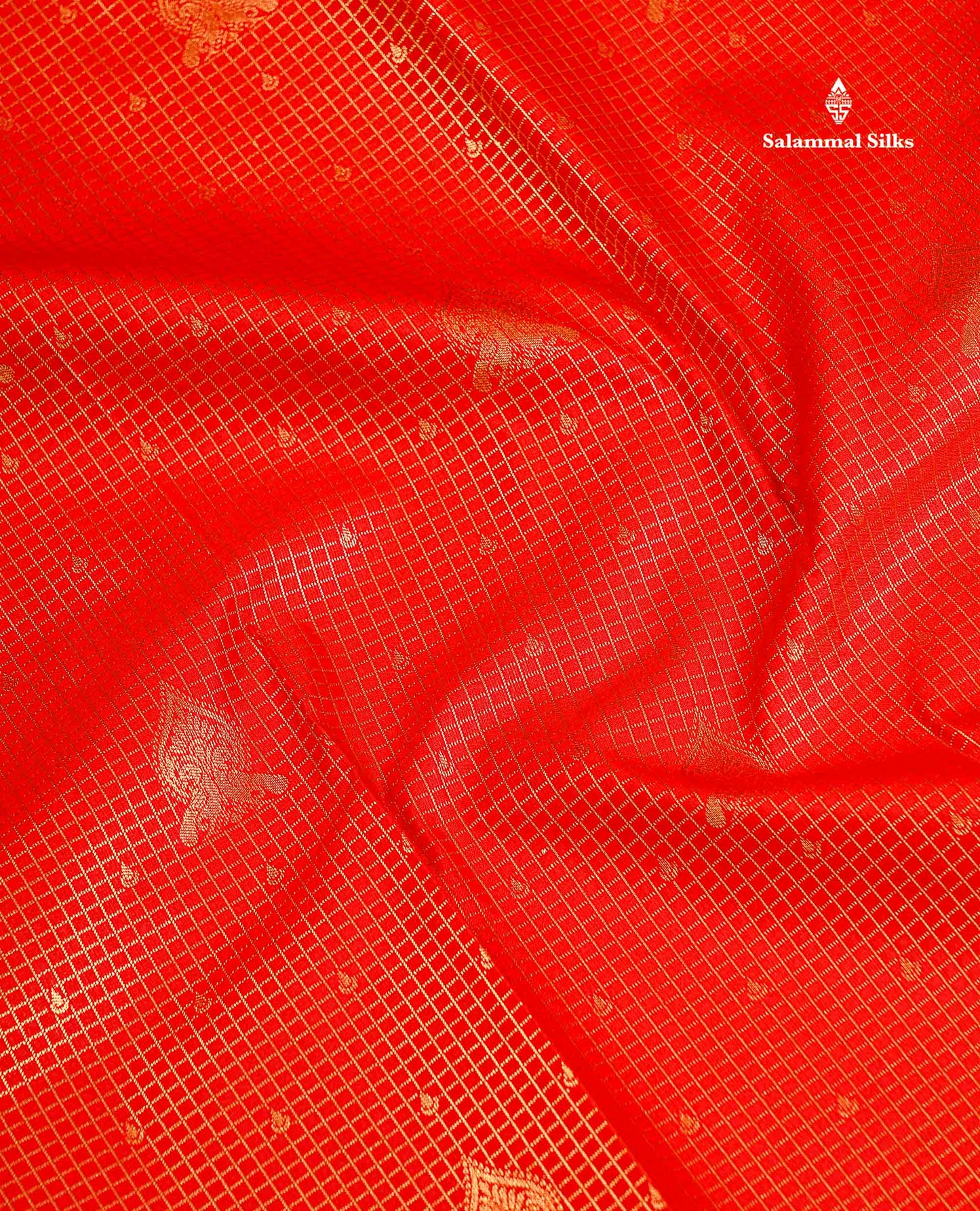 Semi Silk Saree - Chilly Red Small Checks With Butta Along With Traditional Evening Morning Border