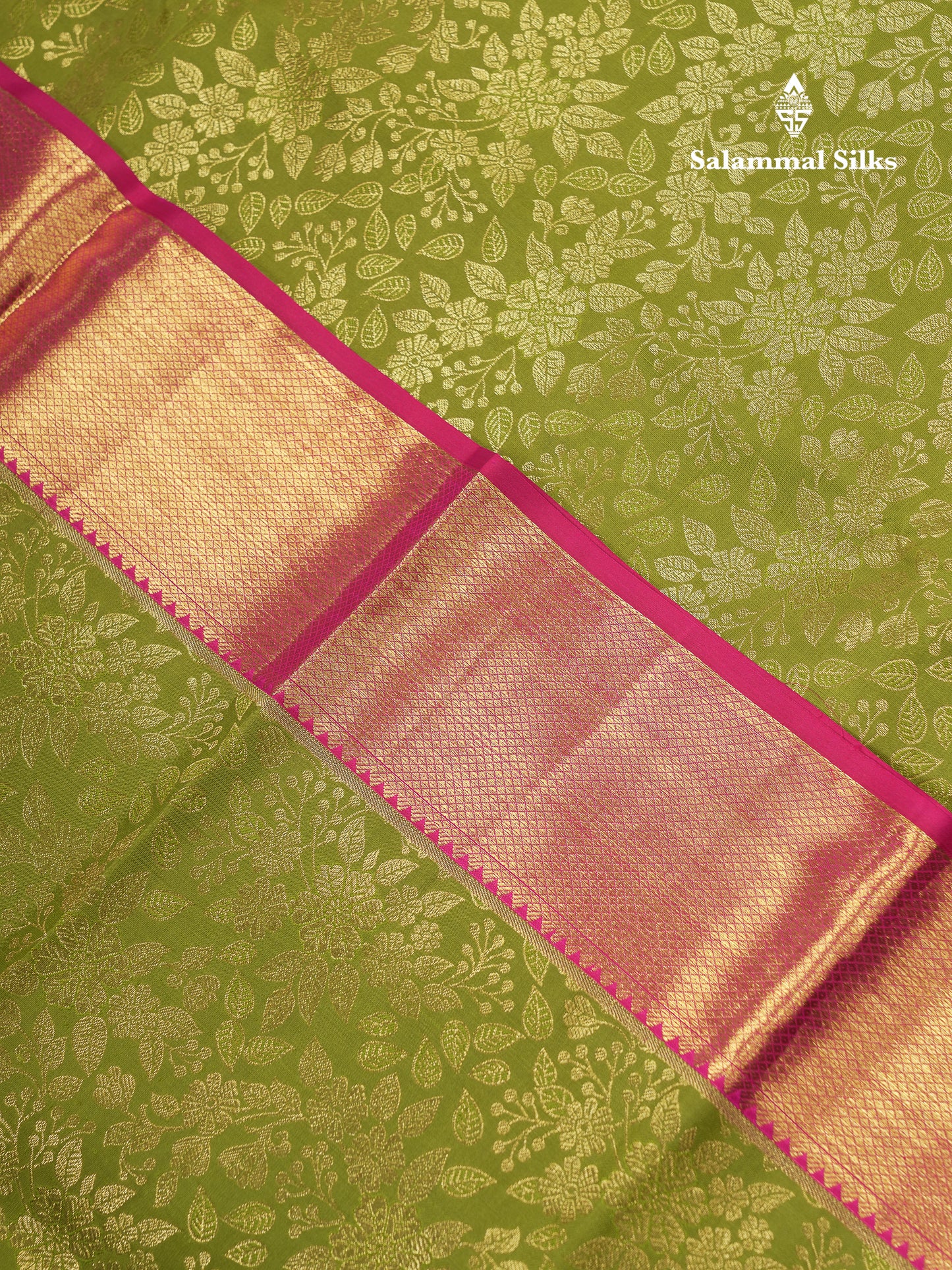 Beautiful Olive Green Bridal Pure Kanjivaram Silk Saree With Contrast Rani Pink Traditional Evening Morning Border