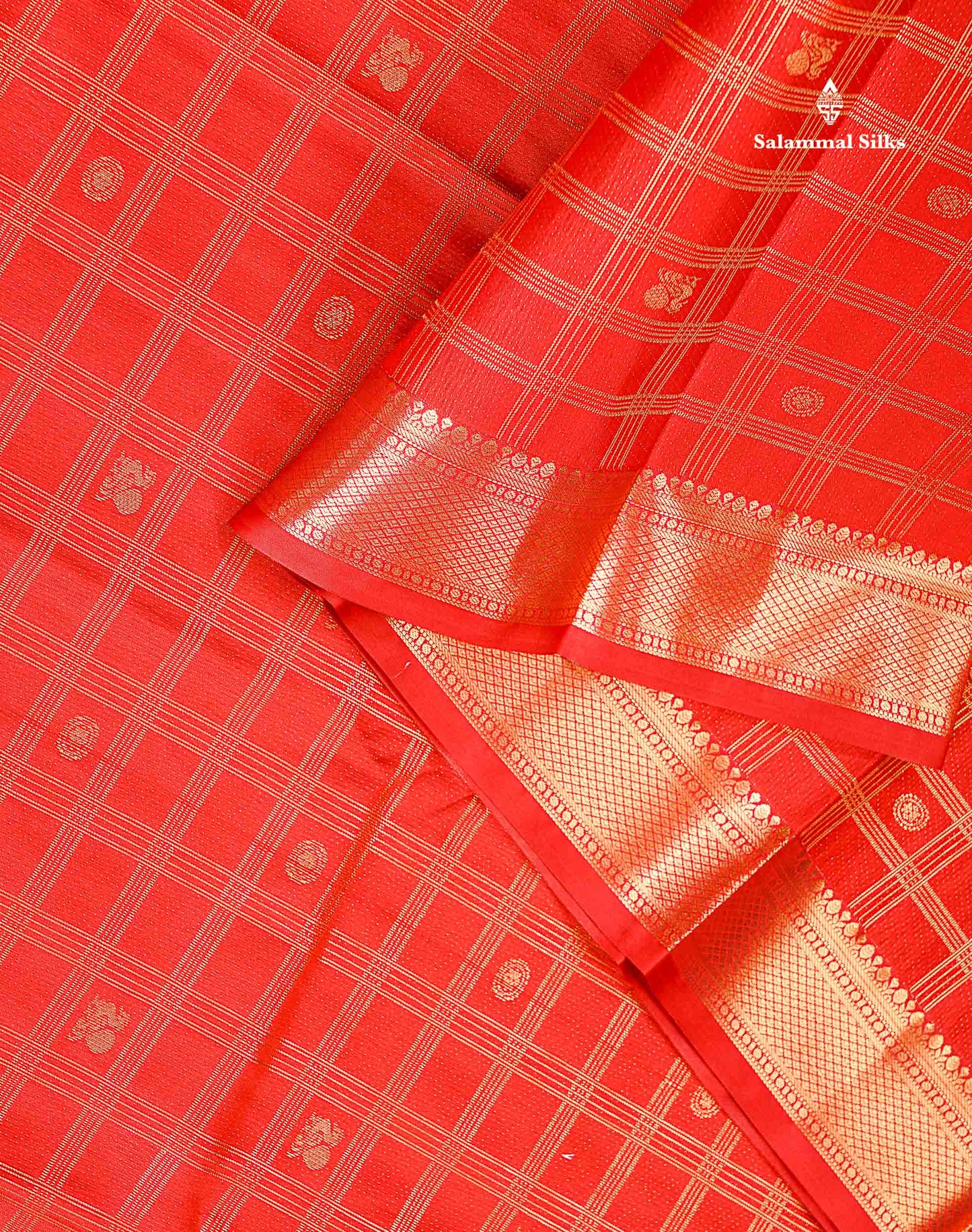 Semi Silk Saree - Chilly Red Checks With Traditional Buttas Along With Evening Morning Border