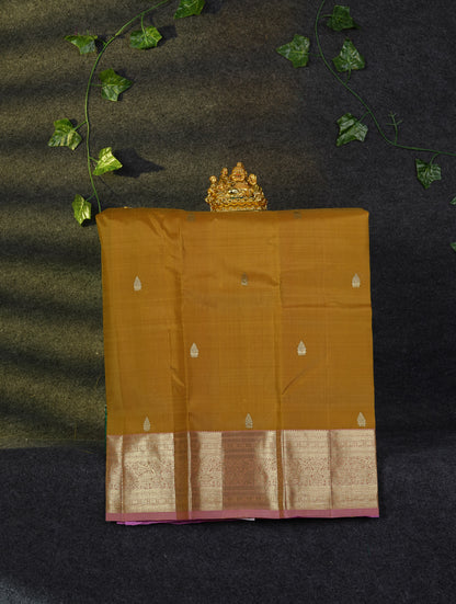 Beautiful Pure Silk Pattu Pavadai (Manthulir Green) With Contrast Light Pink Blouse 27"
