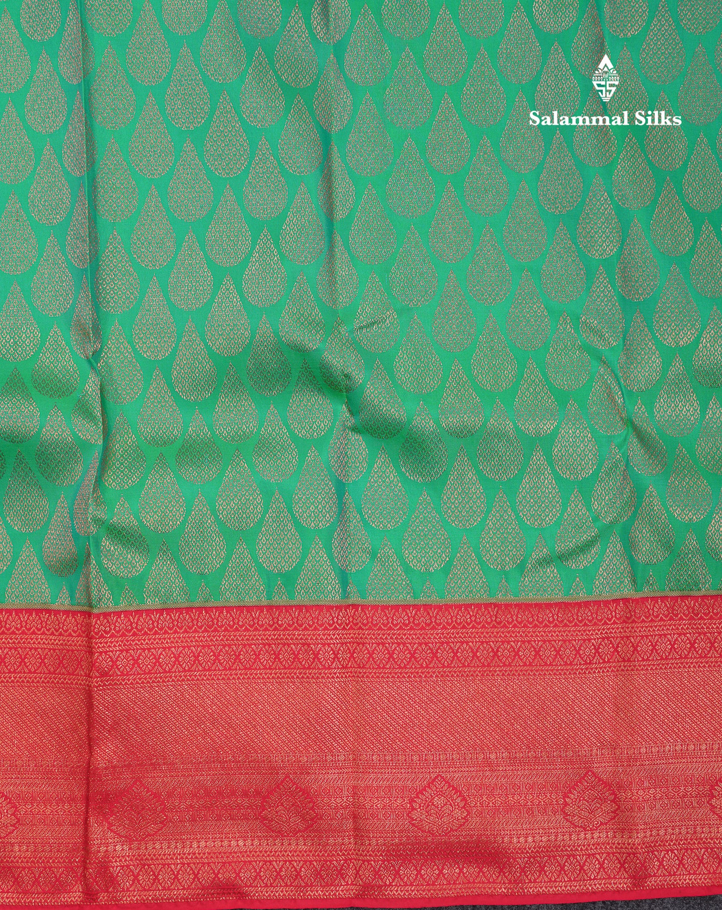 Beautiful Dual Tone Sapphire Green Pure Kanjivaram Silk Saree With Contrast Redish Maroon Traditional Border