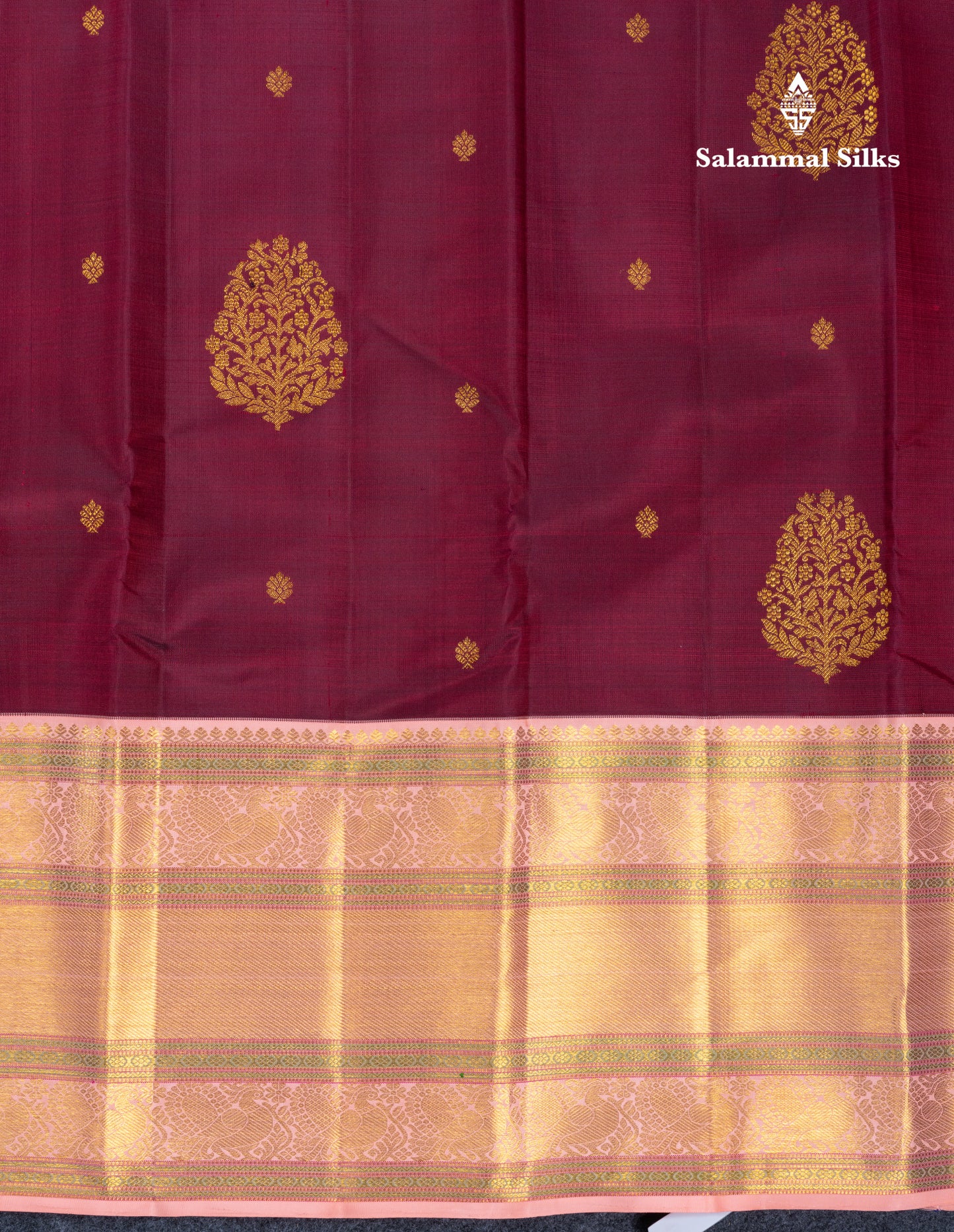 Dual Tone Maroon Pure Kanjivaram Silk Saree With Contrast Dark Peach Traditional Border