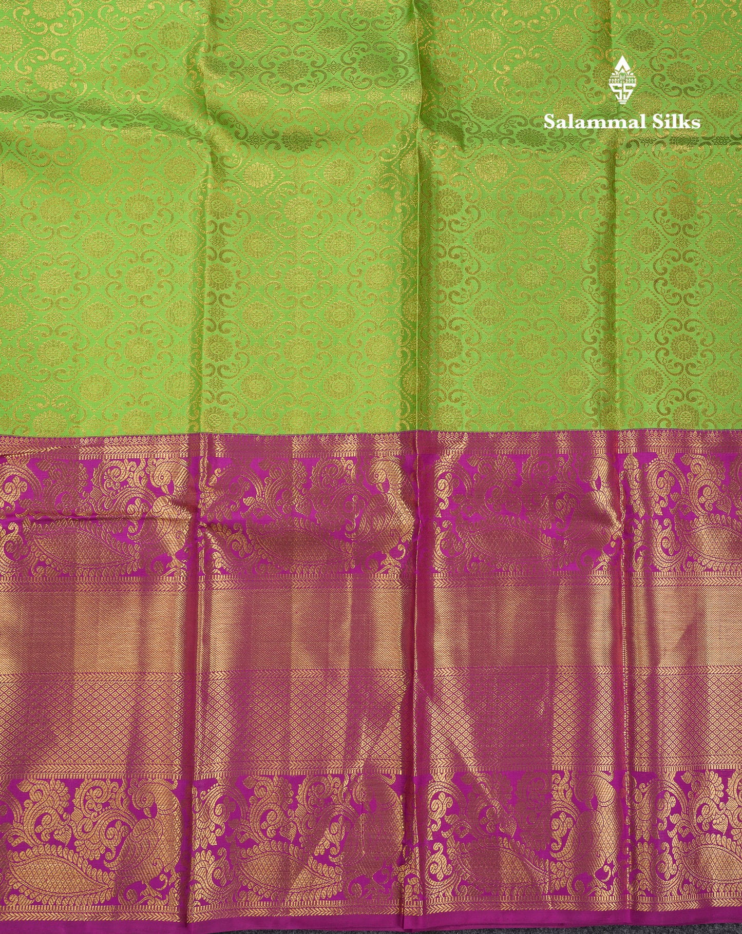 Beautiful Parrot Green Pure Kanjivaram Silk Saree With Contrast Dark Purple Traditional Evening Morning Border