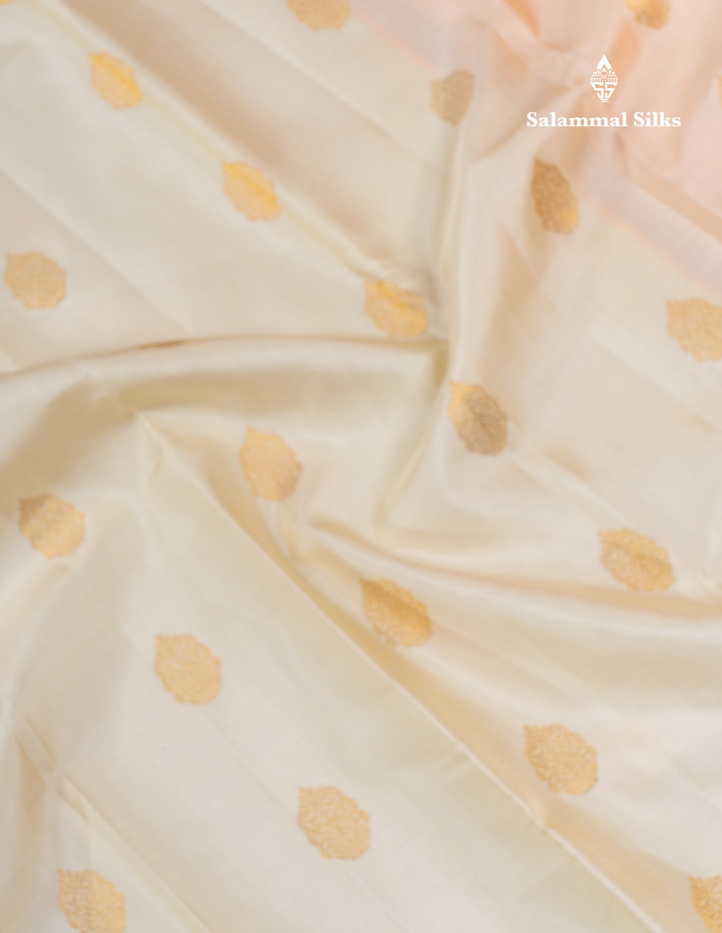 Half White Pure Kanjivaram Silk Saree With Contrast Orange Traditional Border