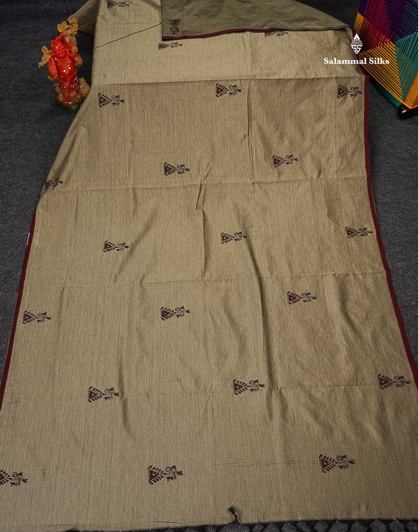 South Cotton Saree - Grey Sandal Printed Saree With Contrast Maroon Blouse