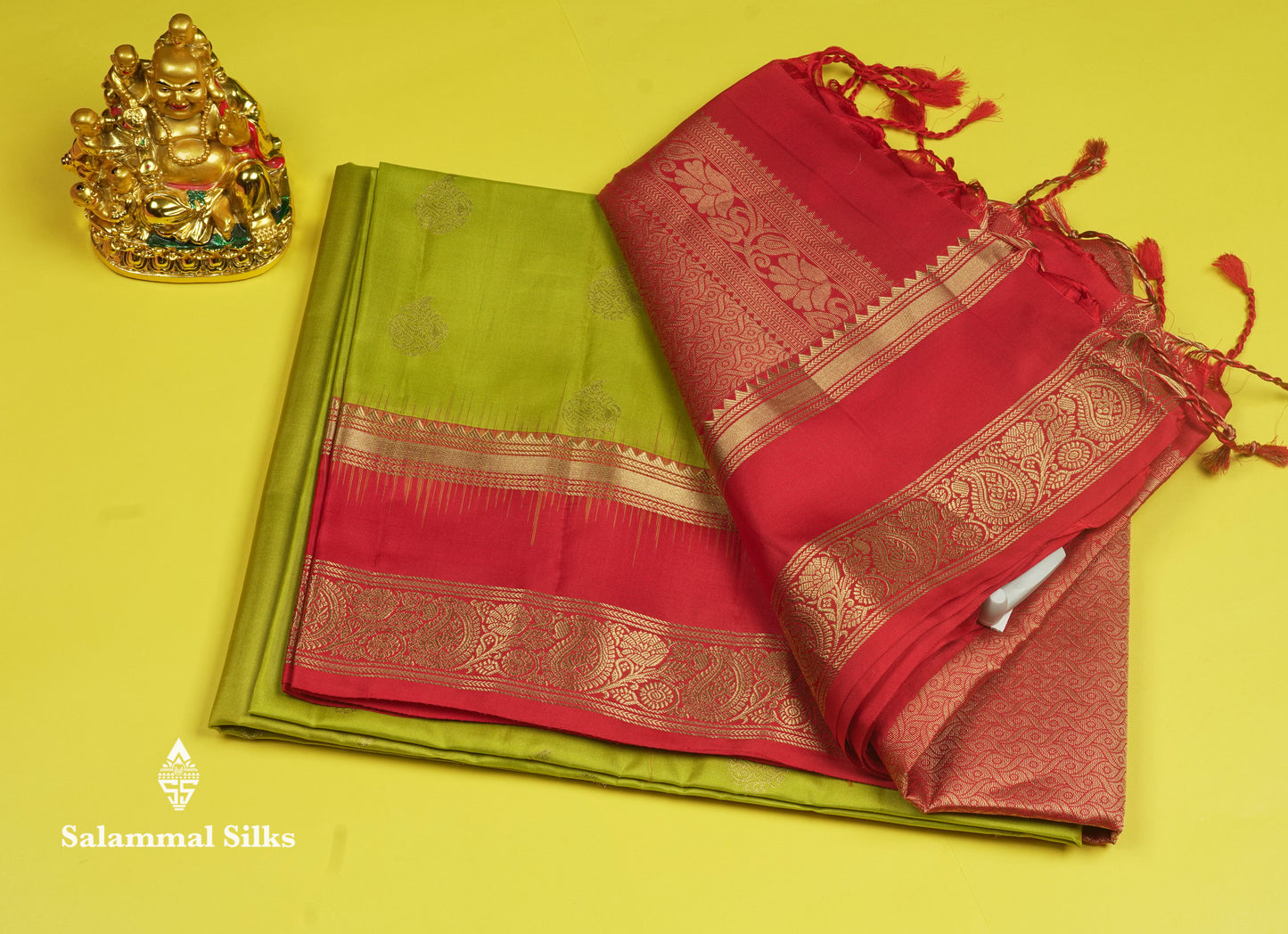 Beautiful Sapphire Blue Pure Kanjivaram Soft Silk Saree With Contrast Chilly Red Border