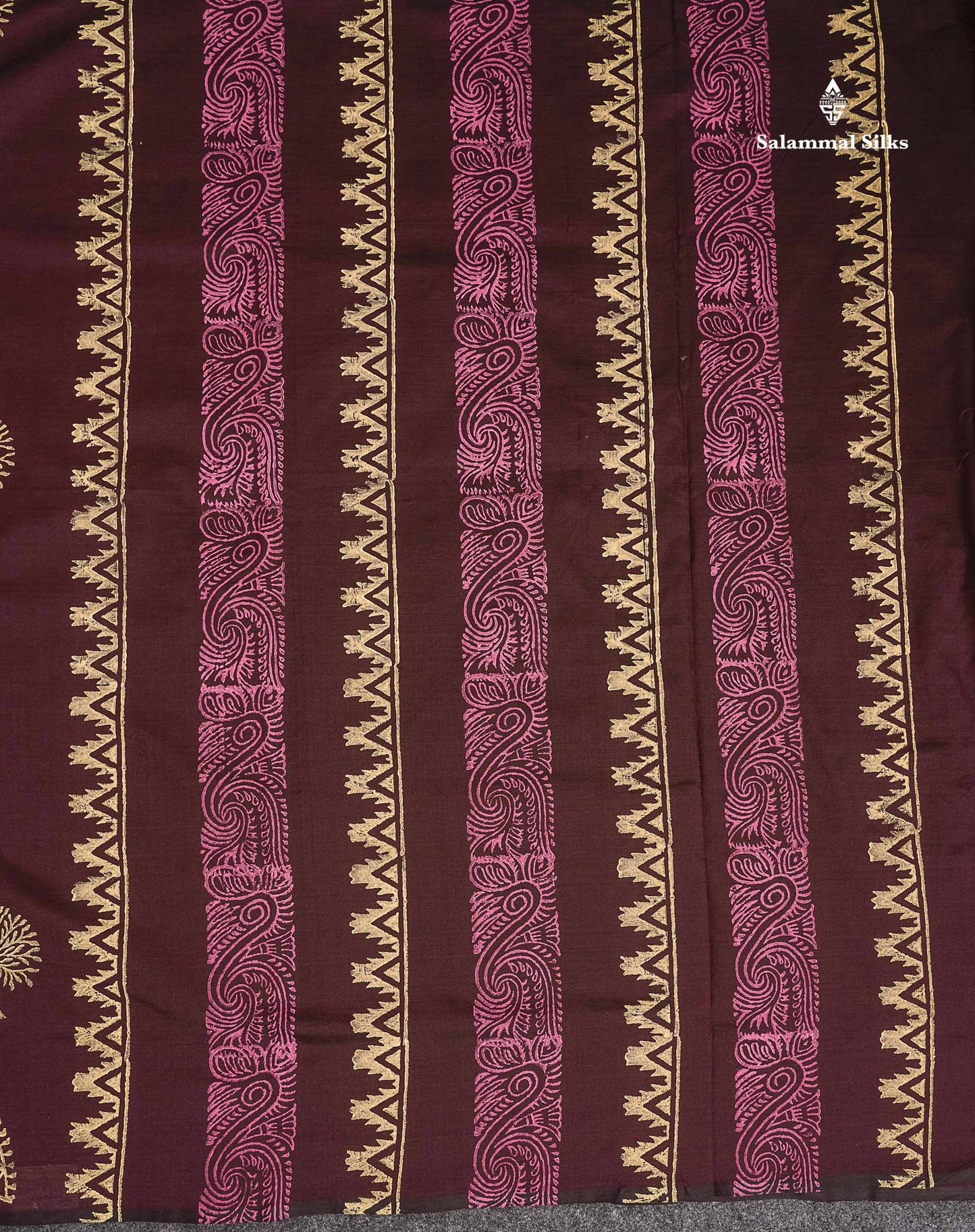 South Cotton Saree - Dark Brown Printed Saree With Contrast Onion Pink Blouse