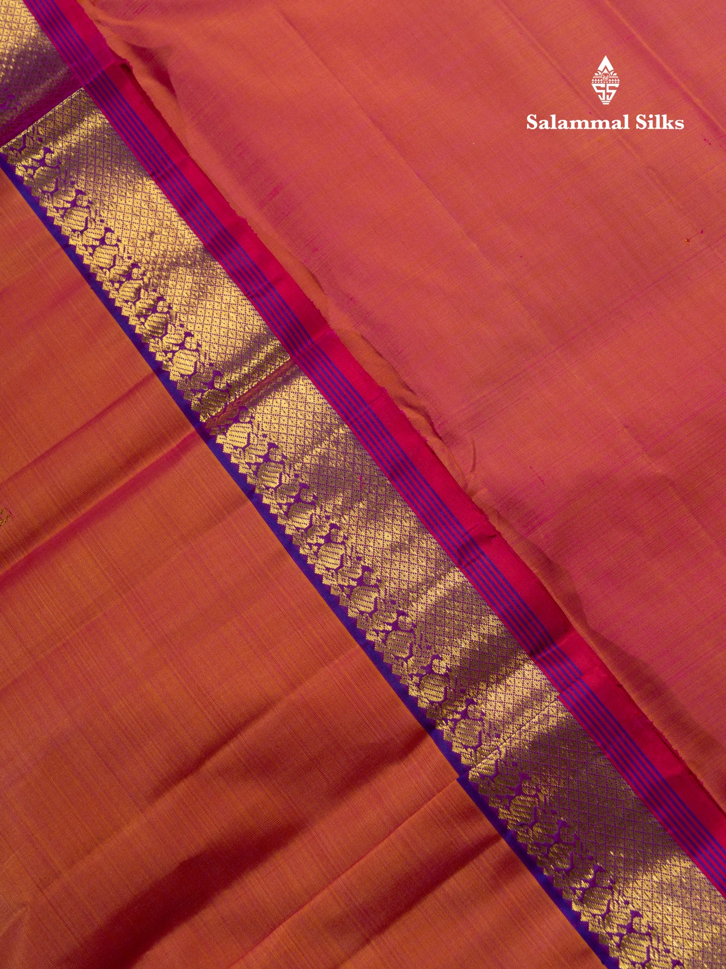 Dual Tone Pinkish Orange Pure Kanjivaram Silk Saree With Contrast Vadamalli Traditional Small Border