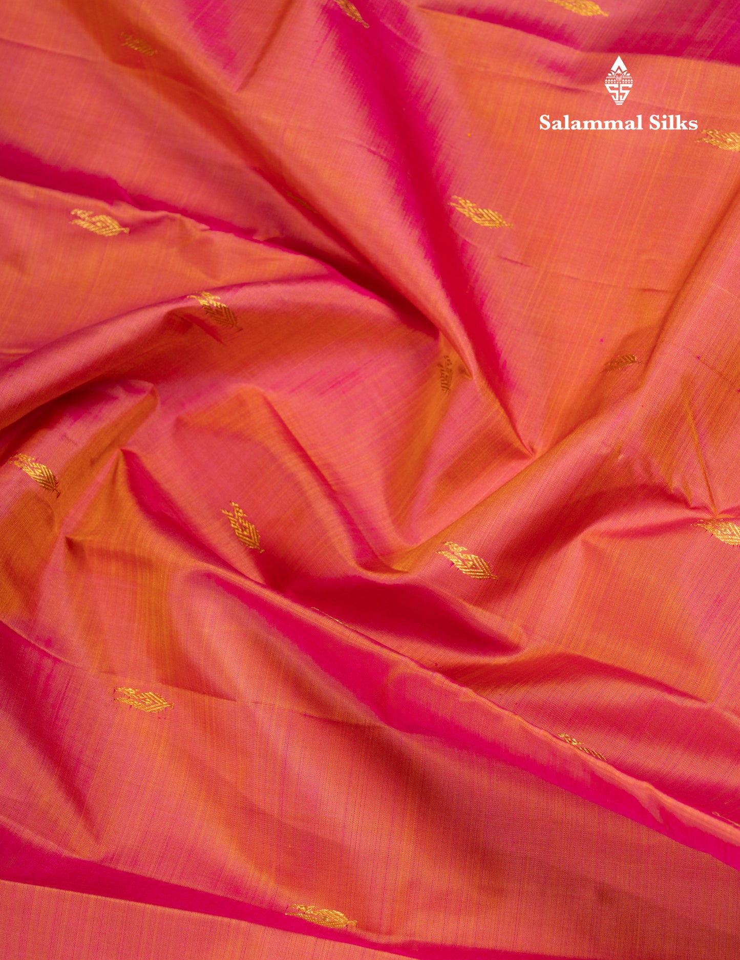 Dual Tone Pinkish Orange Pure Kanjivaram Silk Saree With Contrast Vadamalli Traditional Small Border