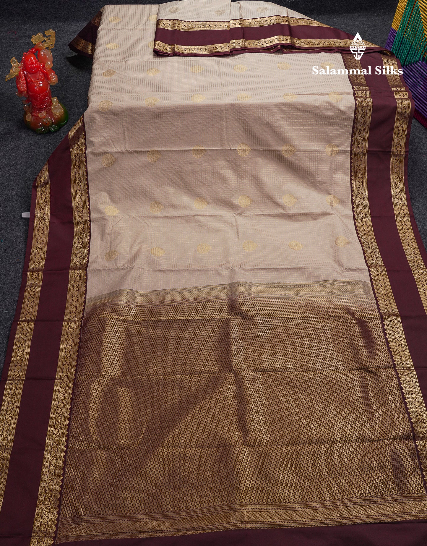 Beautiful Half White Checks With Butta Semi Silk Saree With Contrast Dark Brown Traditional Rettapet Border