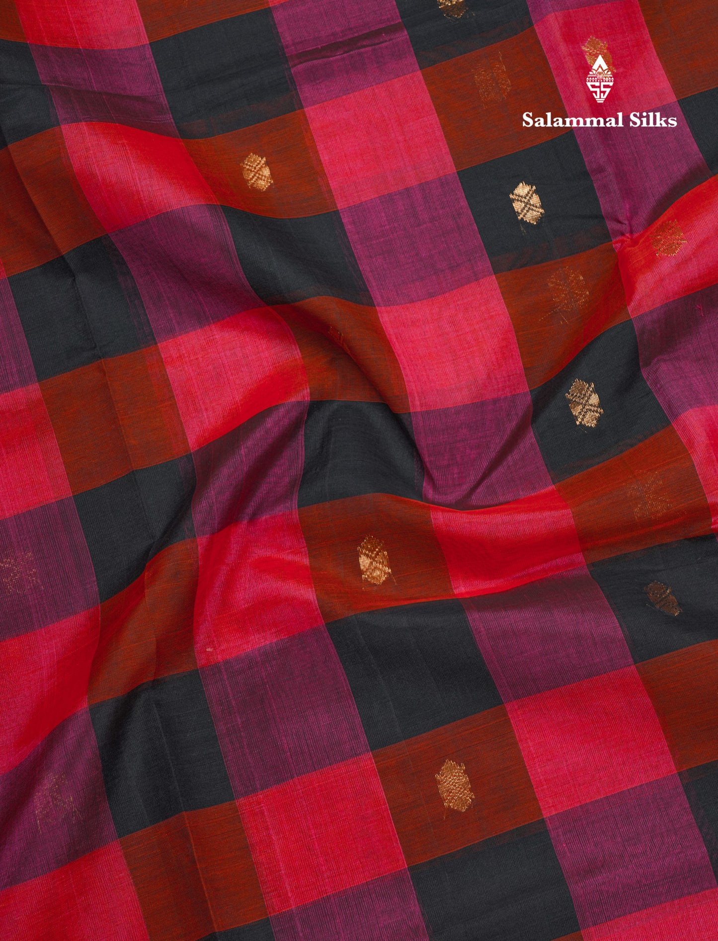 Paalum Pazham Checks Pure Silk Cotton Saree With Contrast Parrot Green Blouse
