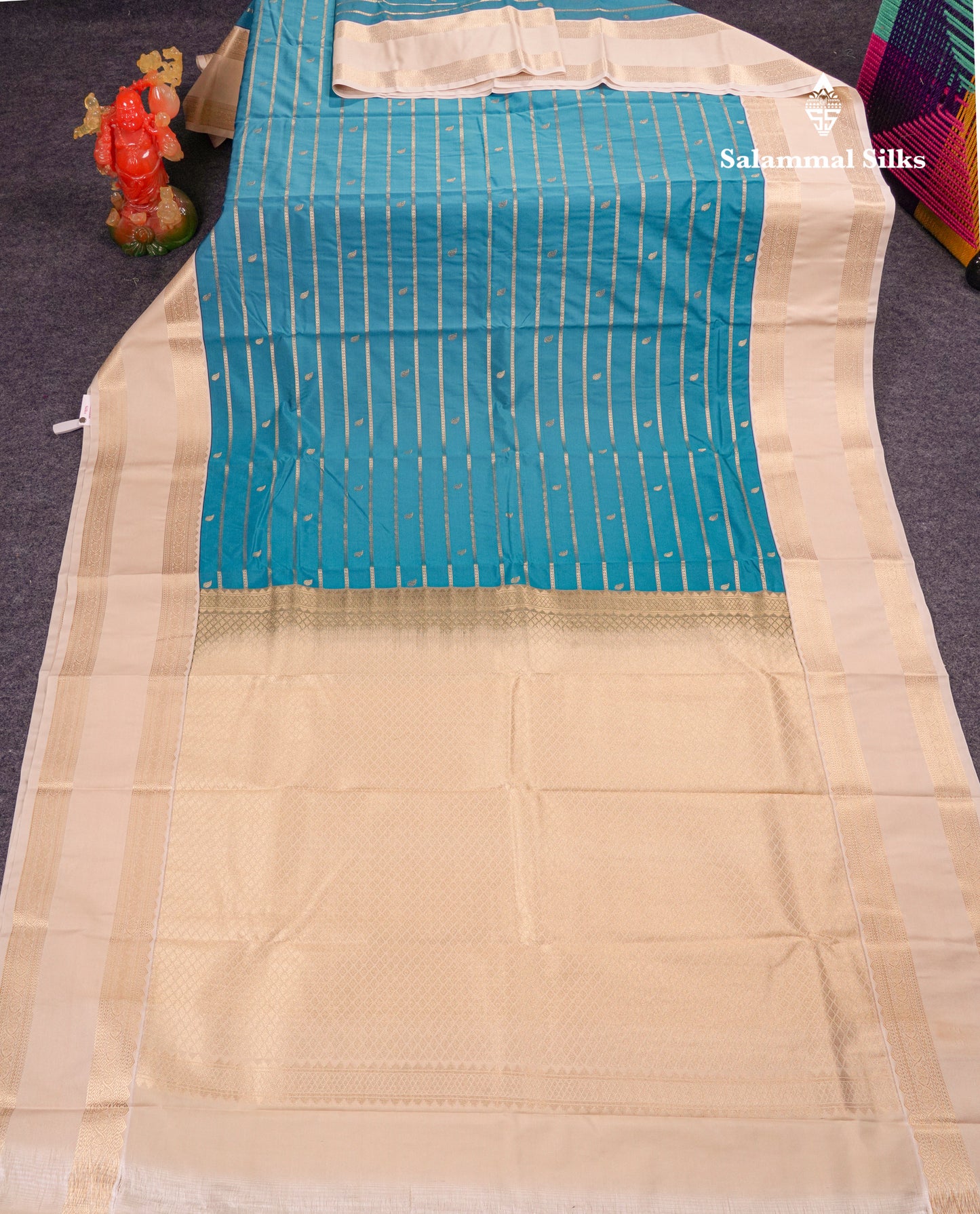 Beautiful Bottle Green Semi Silk Saree With Contrast Cream Sandal Rettapet Traditional Border