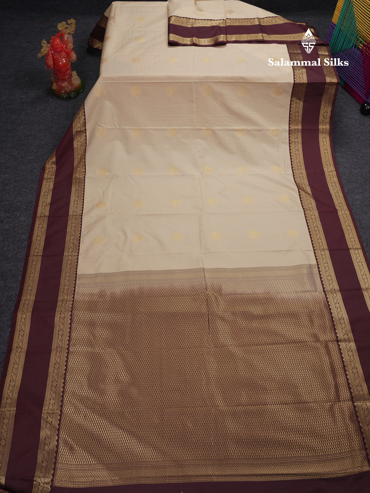 Beautiful Cream Sandal Checks With Butta Semi Silk Saree With Contrast Dark Brown Traditional Rettapet Border