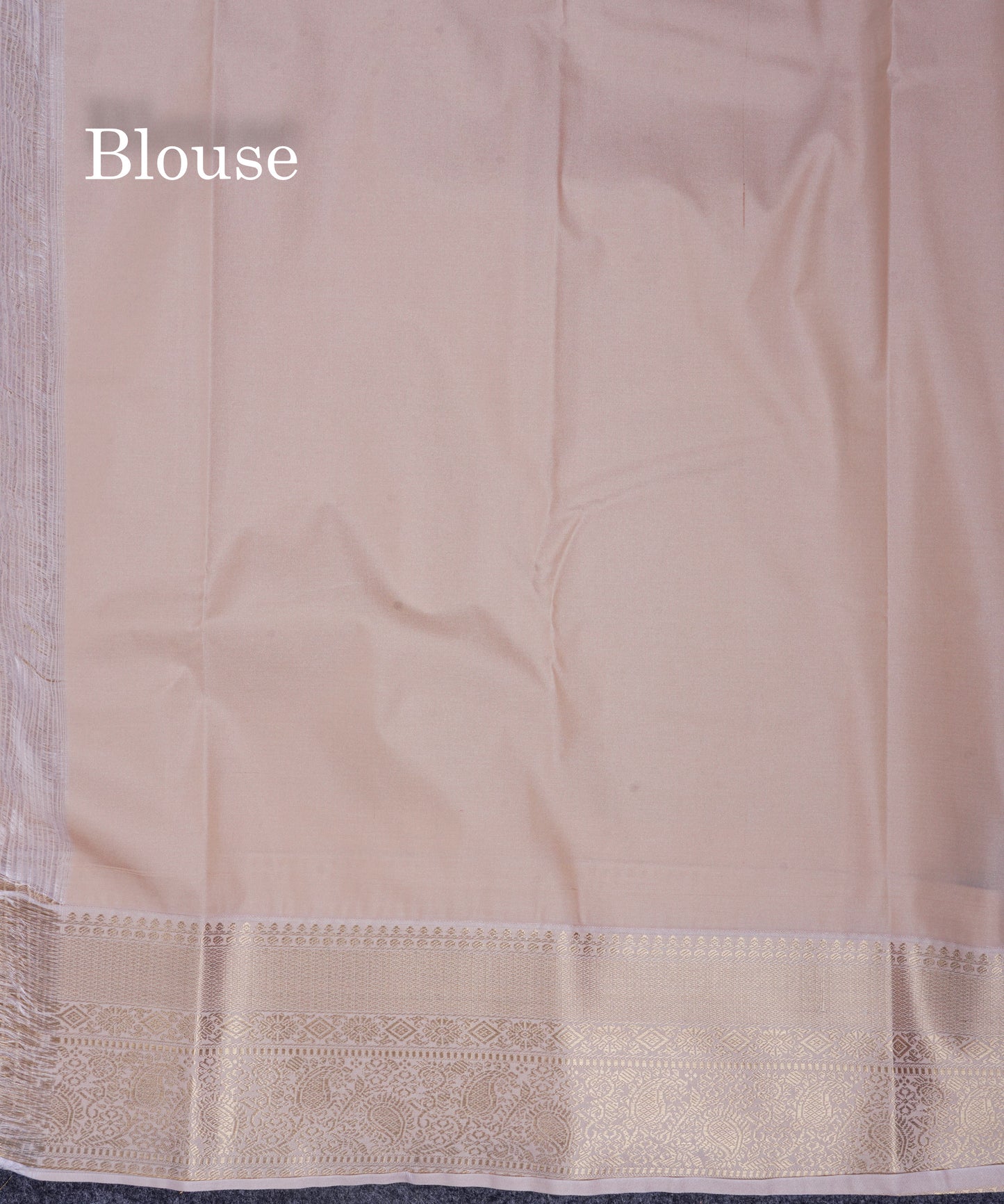 Beautiful Bottle Green Vaira Oosi Semi Silk Saree With Contrast Cream Traditional Border