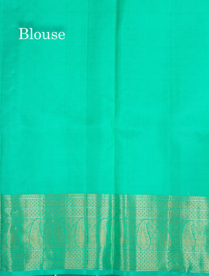Sapphire Green Bridal Pure Kanjivaram Silk Saree With Self Border