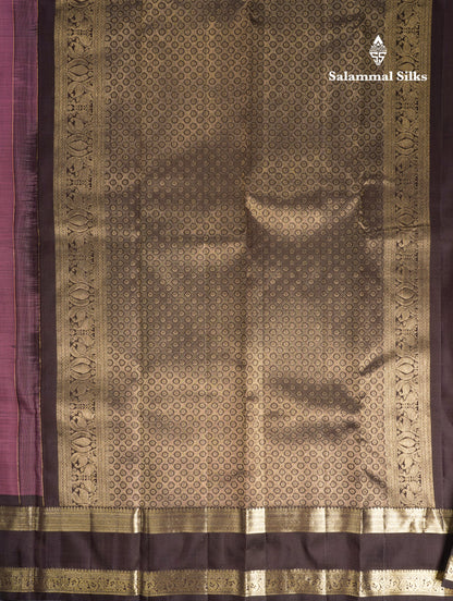 Dual Tone Maroon Pure Kanjivaram Silk Saree With Contrast Dark Brown Gap Border