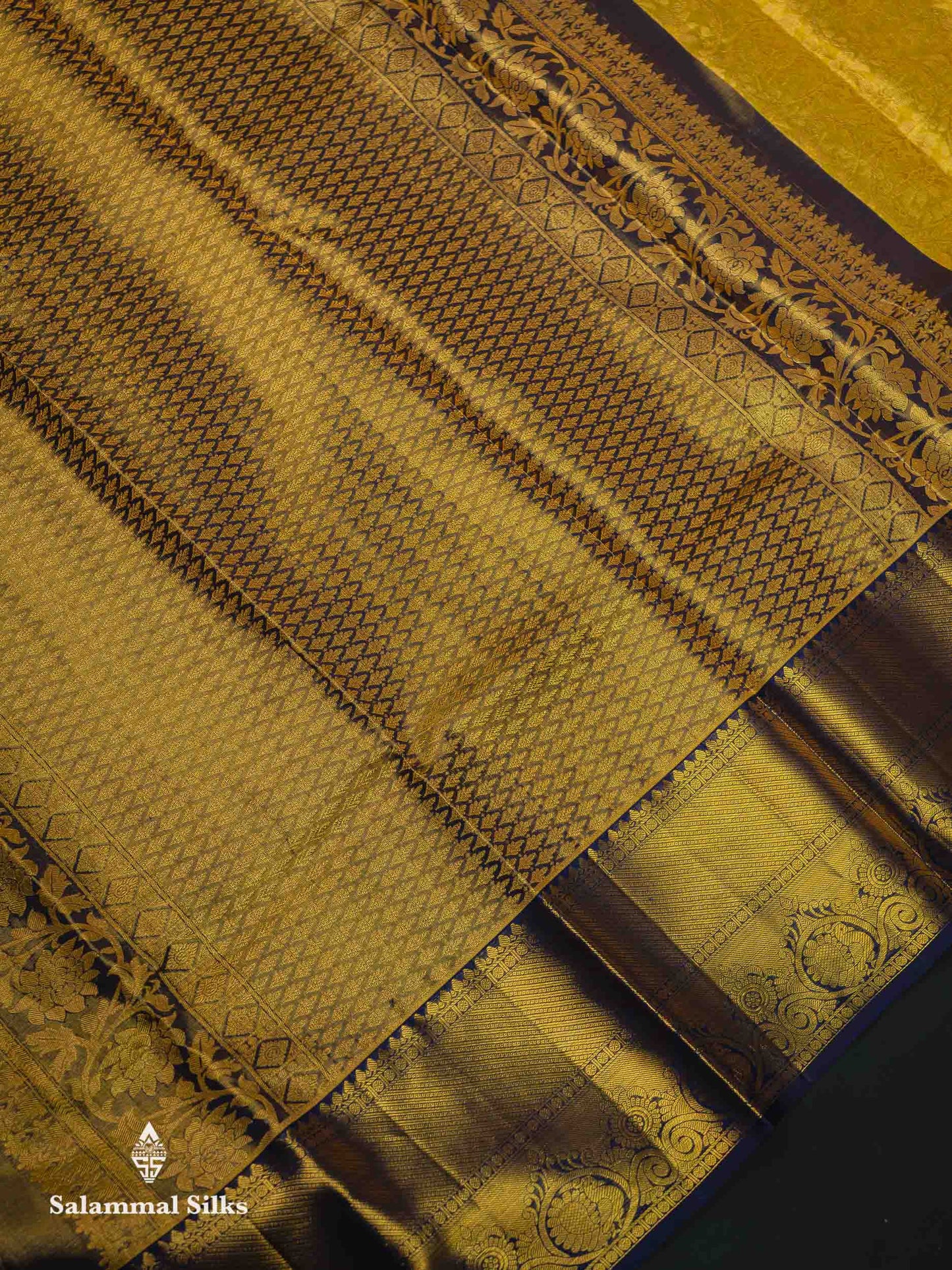 Beautiful Yellow Tissue Bridal Pure Kanjivaram Silk Saree With Contrast Navy Blue Traditional Border
