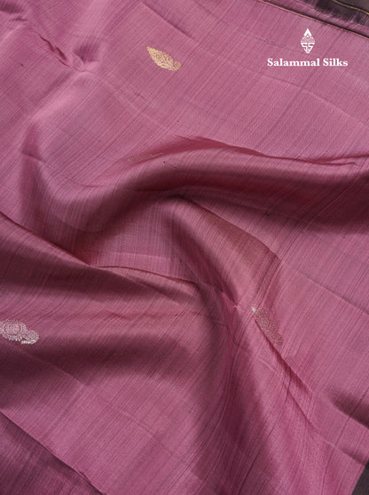 Dual Tone Maroon Pure Kanjivaram Silk Saree With Contrast Dark Brown Gap Border