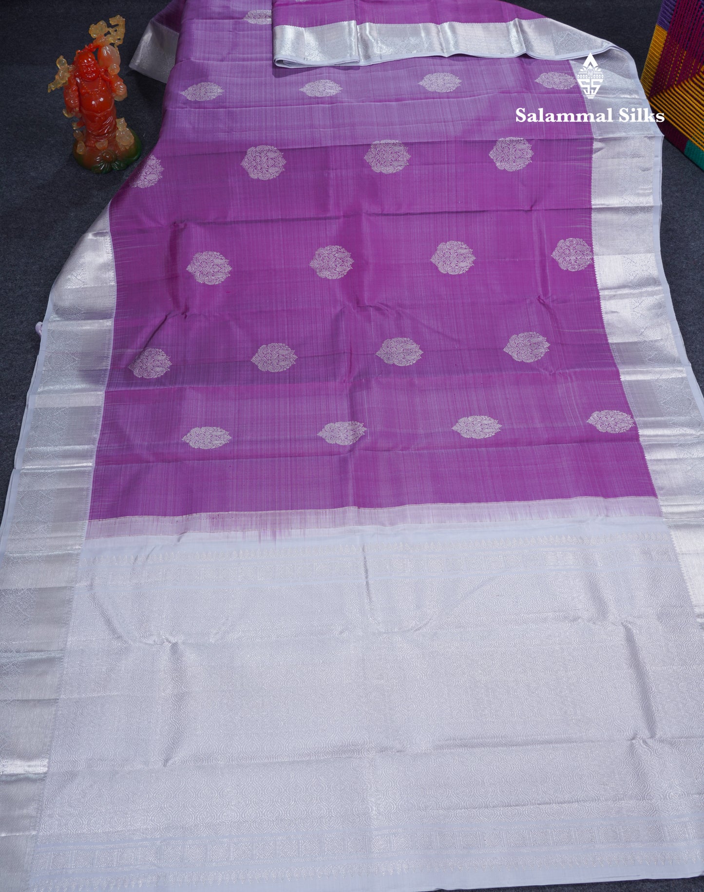 Light Violet Pure Kanjivaram Silk Saree With Contrast Silver Border