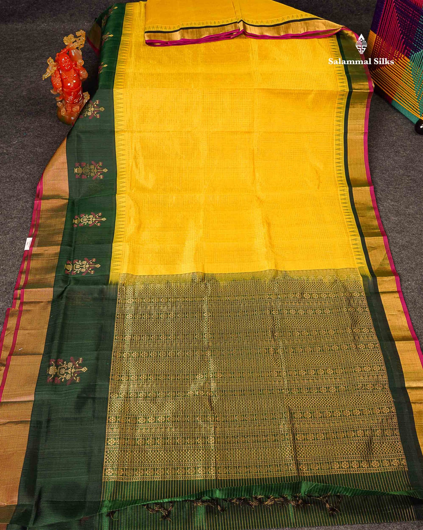 Pure Silk Cotton Saree - Yellow Small Checks Along With Contrast Bottle Green Traditional Evening Morning Border
