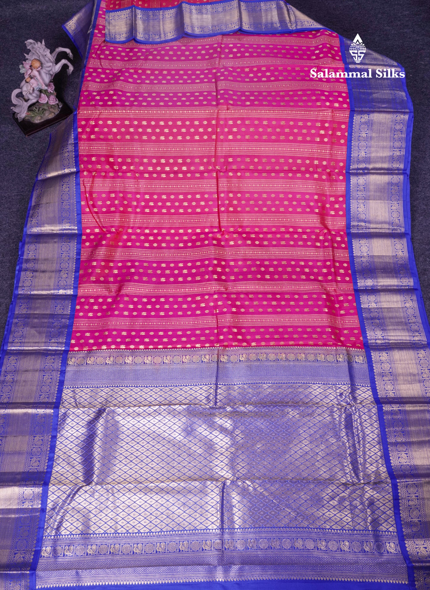 Pink Pure Kanjivaram Silk Saree With Contrast Royal Blue Traditional Border