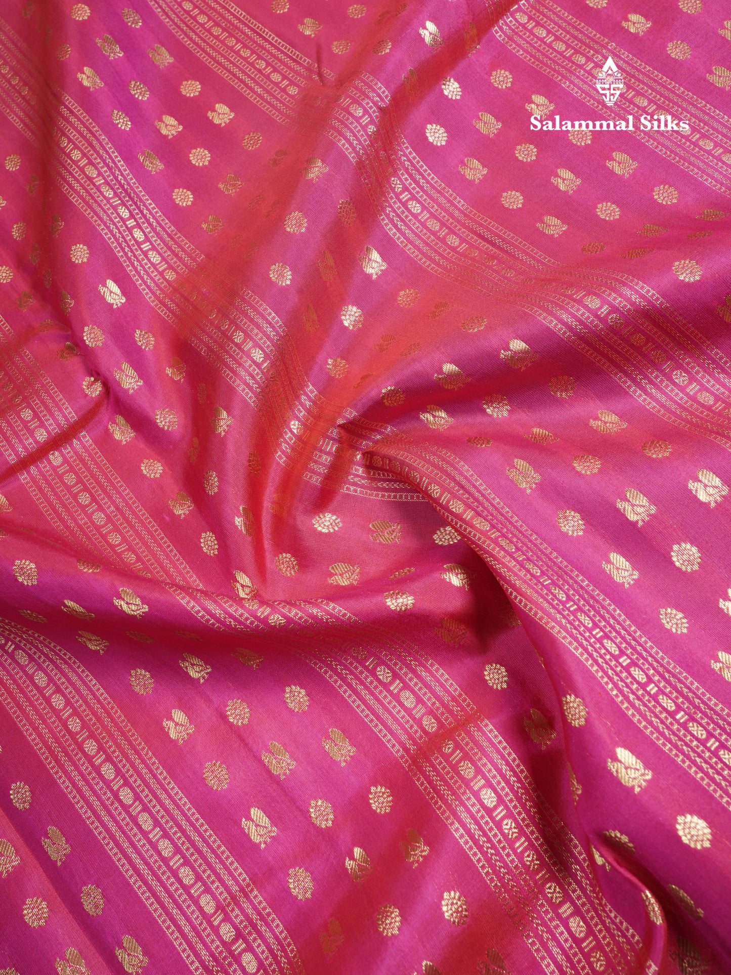 Pink Pure Kanjivaram Silk Saree With Contrast Royal Blue Traditional Border