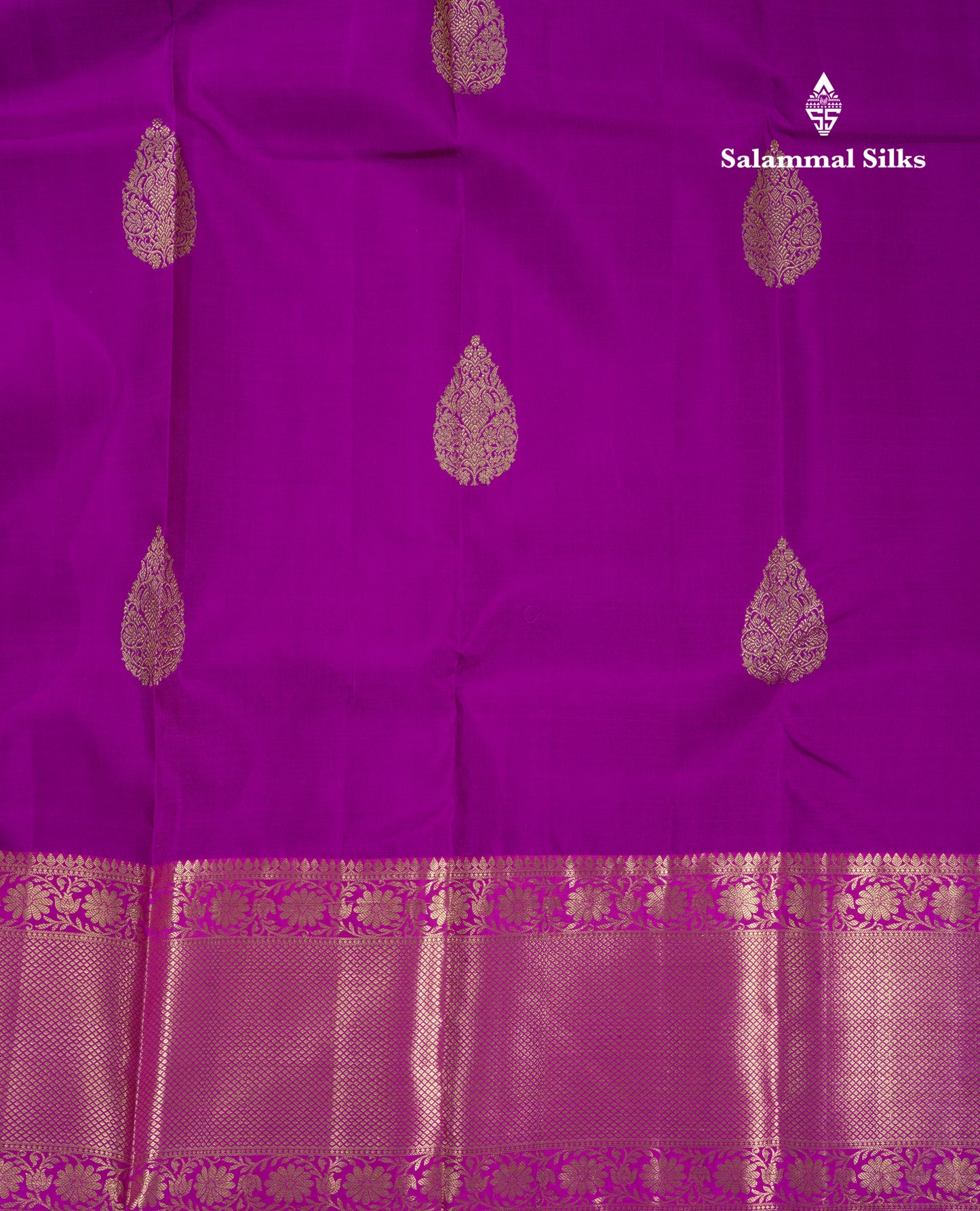 Beautiful Magenta Pure Kanjivaram Silk Saree With Traditional Evening Morning Border