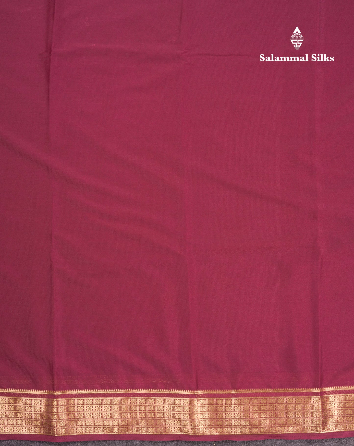 Pink Plain Semi Mysore Crepe Saree With Traditional Border